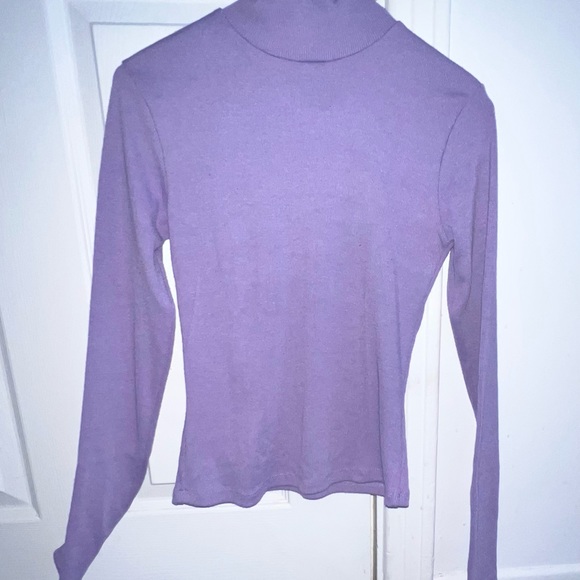 Lilac turtleneck - Picture 3 of 5